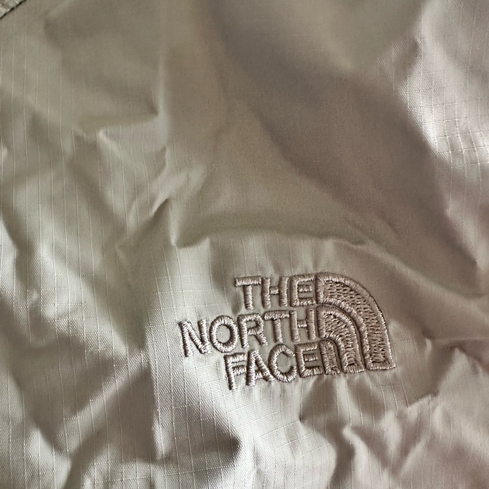 North Face Shell Jacket - Picture 2 of 3